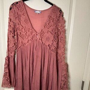 J. Gee Fantastic Terracotta Dress Size PM with Lace and Flared Sleeves